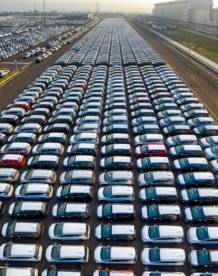 Steering Through Supply Storms: Indian Automakers Navigate Rare Earth Turmoil